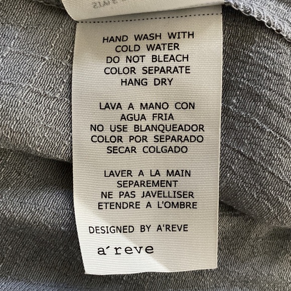 2for$10💥Sleeveless Top w/ Pocket - Picture 12 of 13